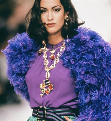 yasmeen ghauri for chanel rtw f/w 1991 